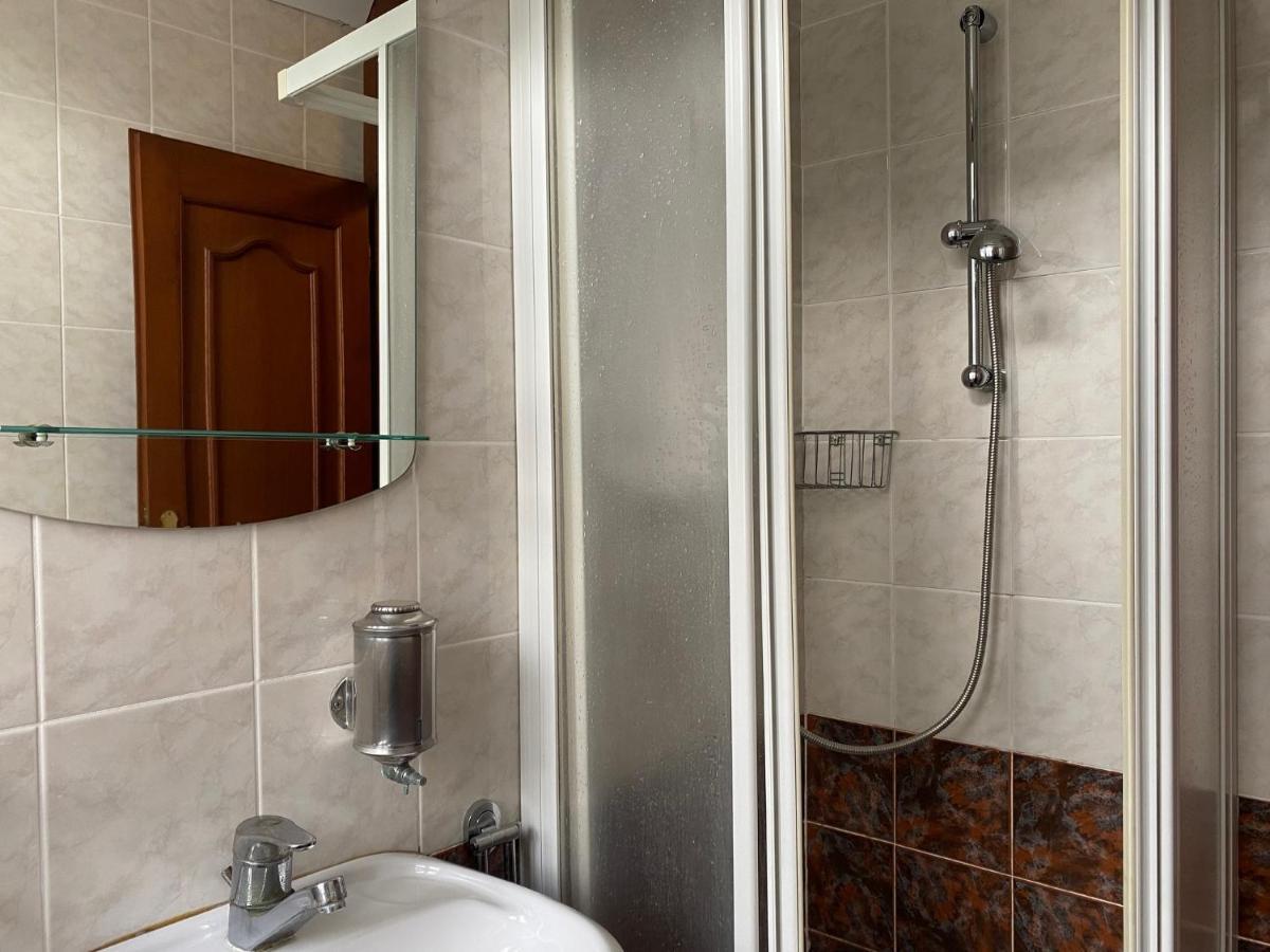 Youth Hostel Bledec Luaran gambar